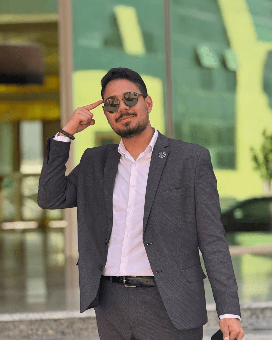 Mohamed Elashwah - Graphic Design Instructor